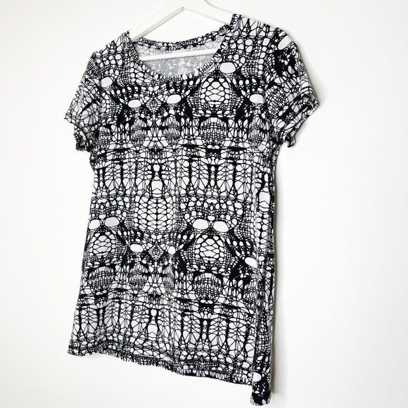 LULULEMON Lively Crew Neck Tee in Vitasea - Picture 3 of 8